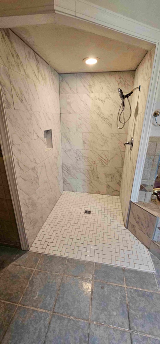 Custom tile shower and bathroom remodeling by specialist contractor in Jackson Mississippi