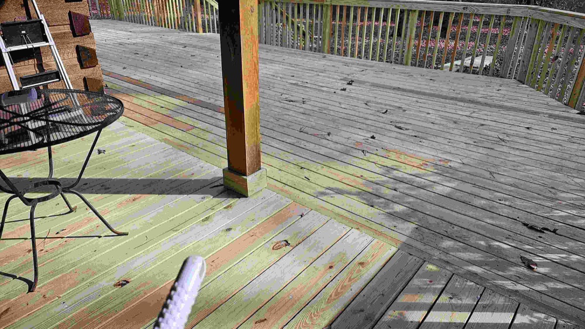 Custom deck build by remodeling specialist in Rankin County Mississippi